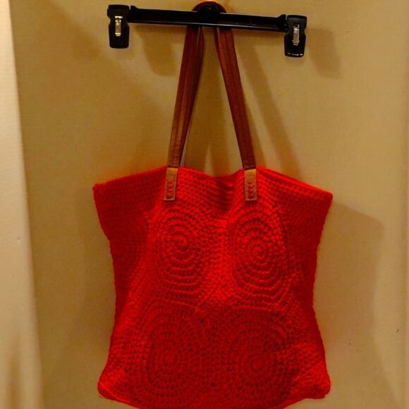 Red Crochet Tote Bag Purse - Picture 1 of 3
